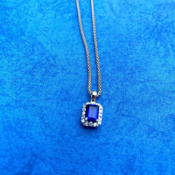 Sapphire & diamond costume jewelry necklace - Picture 2 of 2